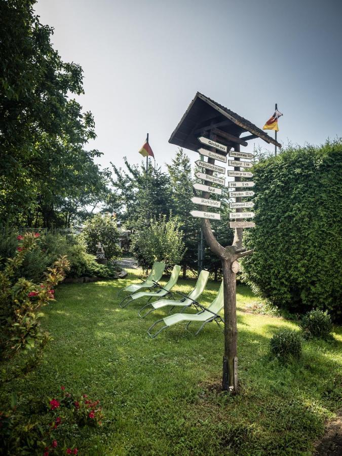 Gasthaus Stuckatz Dollenchen Exterior foto